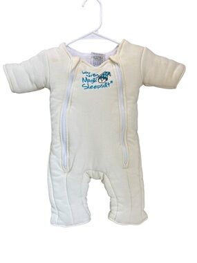 Baby Merlins Magic Sleepsuit Size Small 3-6 Months 12-18 lbs